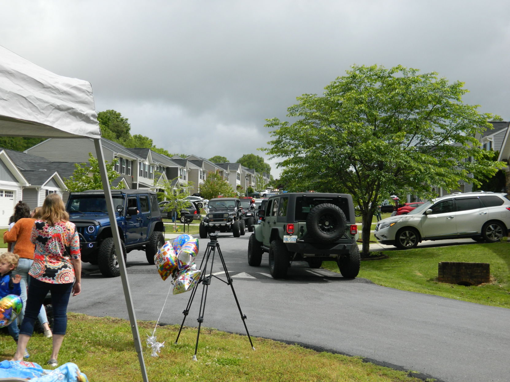 Troutman Jeep parade (91).JPG